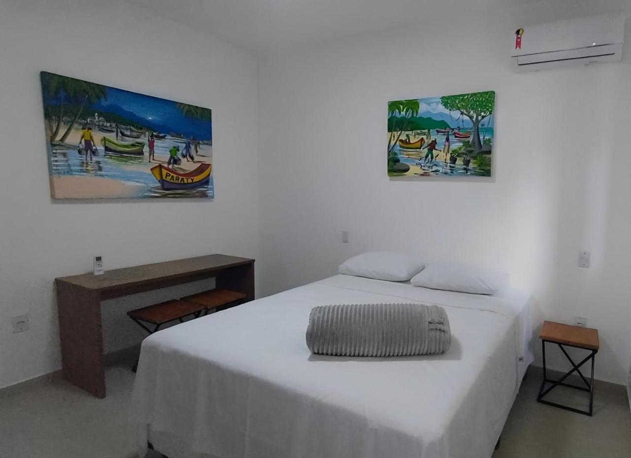 Suites Castanheiras ปาราตี ภายนอก รูปภาพ