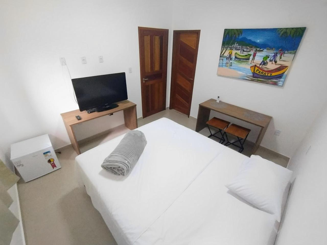 Suites Castanheiras ปาราตี ภายนอก รูปภาพ